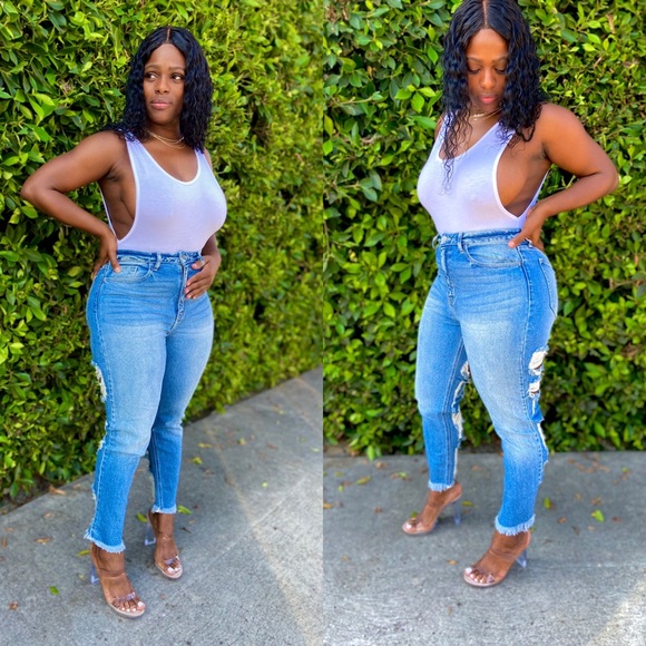 Ripped Jeans - Picture 2 of 2